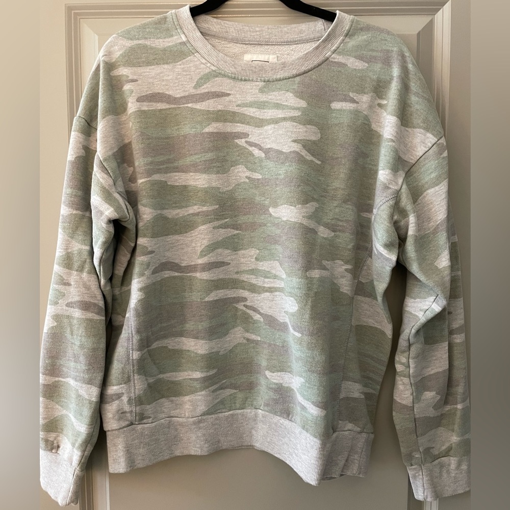 Dotti Couture Boutique sweatshirt